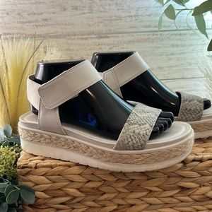 Franco Sarto snake print platform sandal size 8
